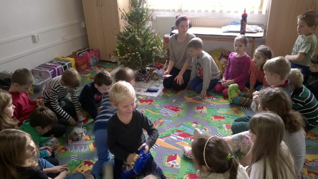 Děti ze ŠD slaví Vánoce 13