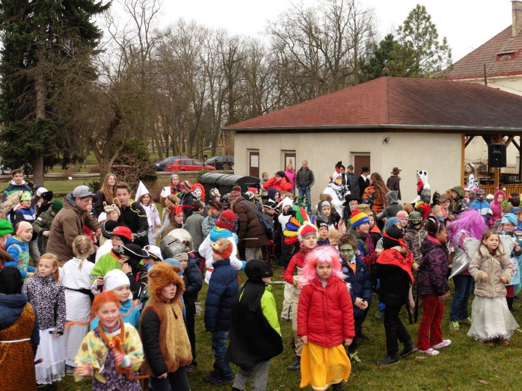 Zahradní karneval